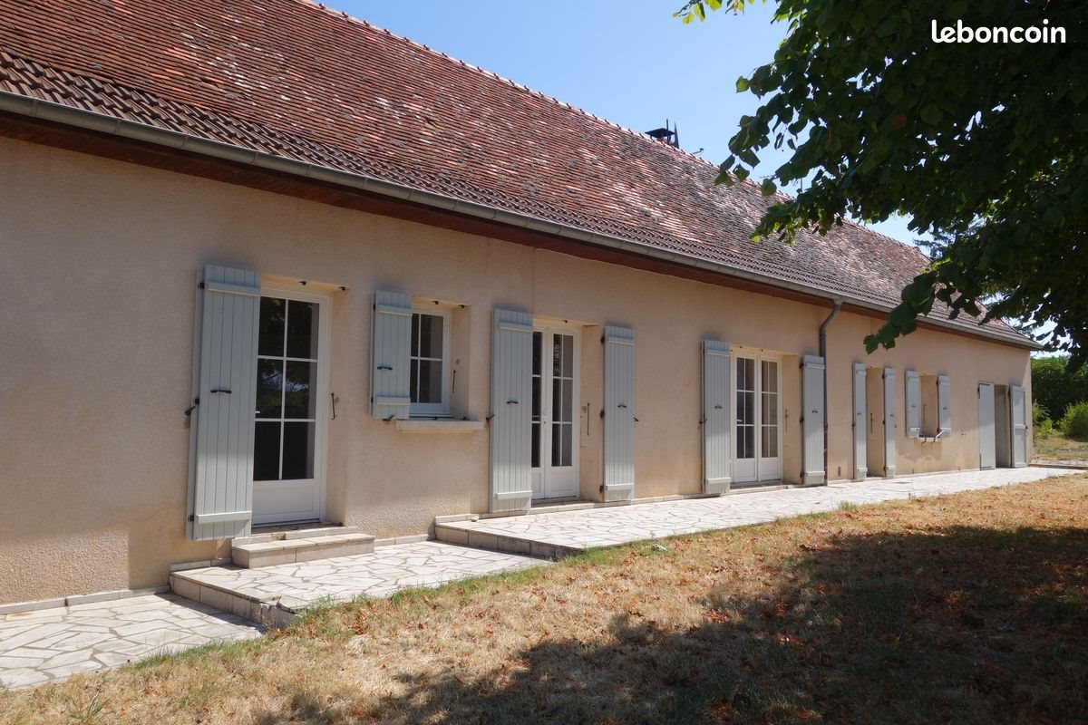Maison à vendre, 150m², Semur-en-Brionnais