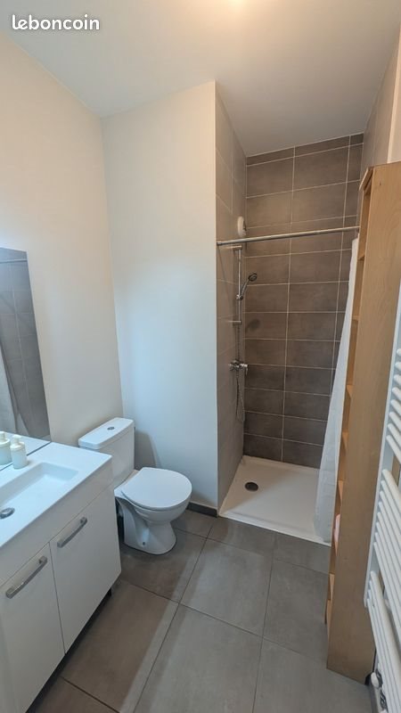 Appartement à louer, 26m², Décines-Charpieu