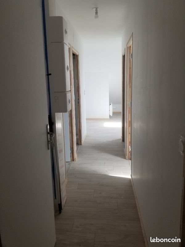 Appartement à louer, 63m², Domfront