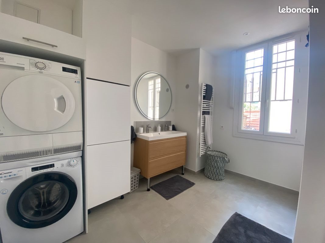 Appartement à louer, 45m², Antibes