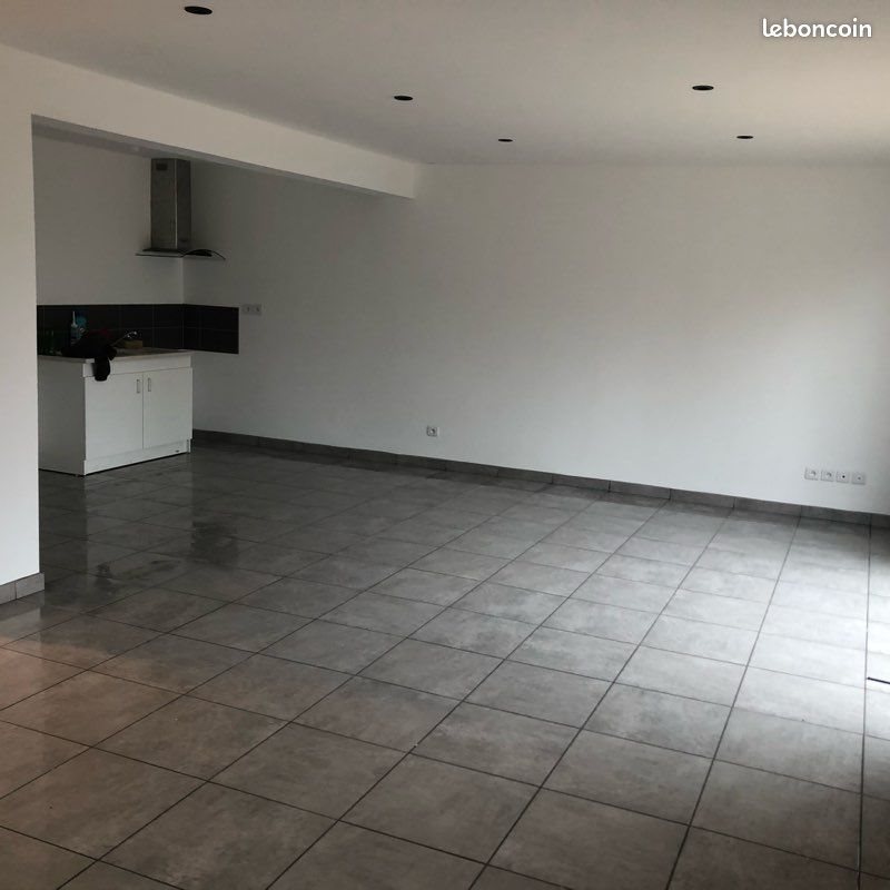Maison à louer, 90m², Blangy-Tronville