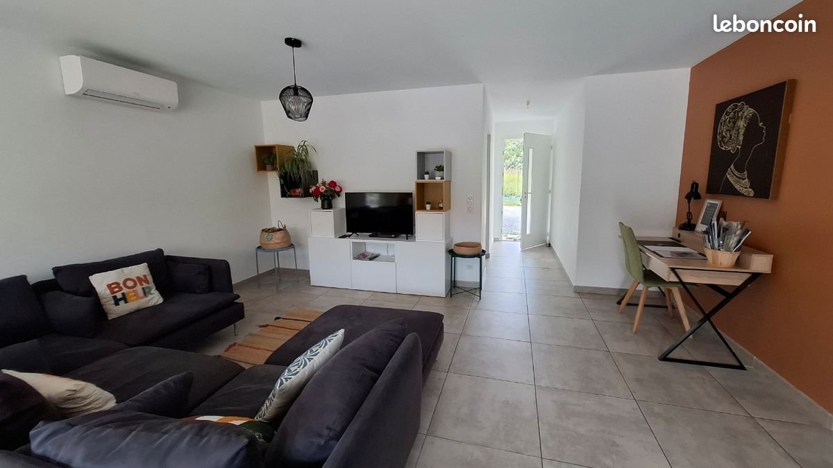 Maison à louer, 93m², Aubenas