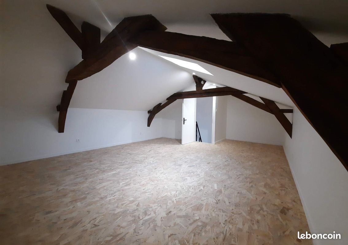 Maison à louer, 70m², Lavoux