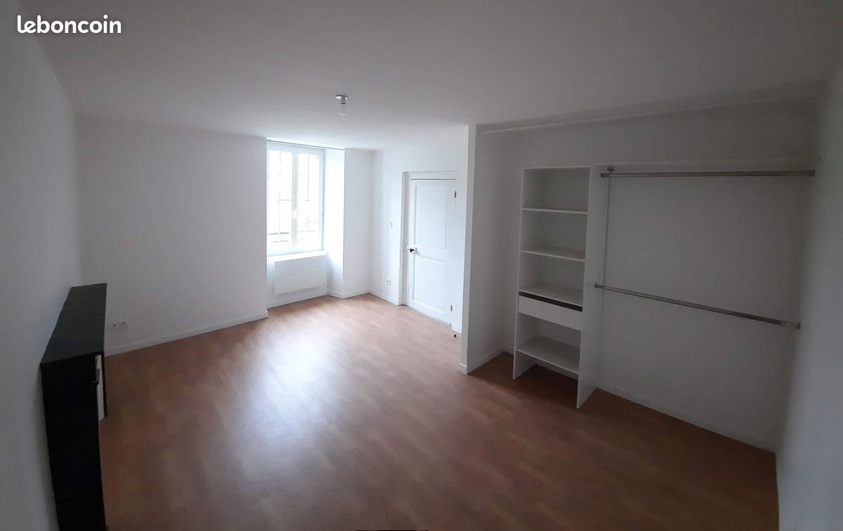 Maison à louer, 70m², Lavoux
