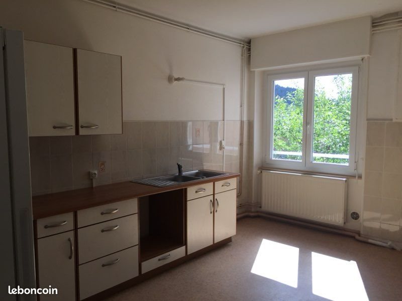 Appartement à louer, 102m², Saint-Dié-des-Vosges