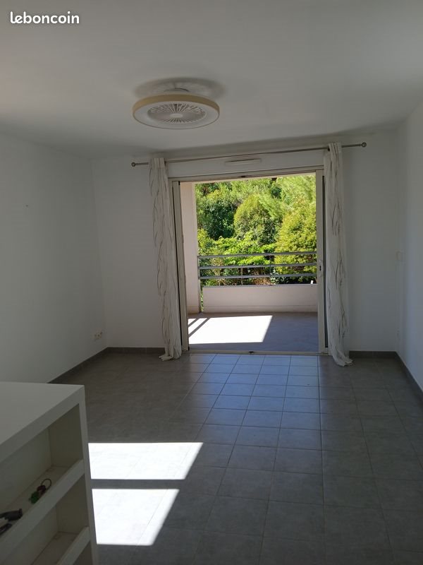 Appartement à louer, 40m², Marseille 13ème