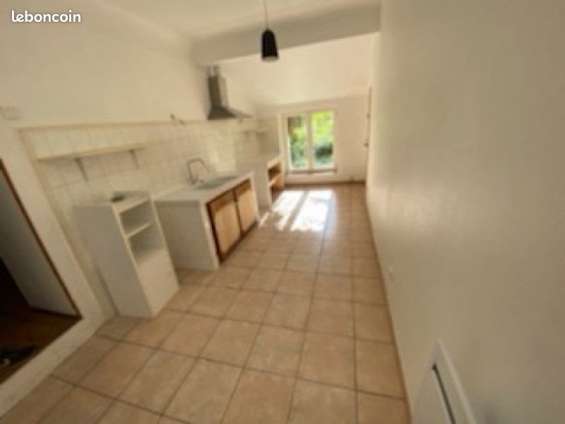 Appartement à louer, 65m², Reillanne