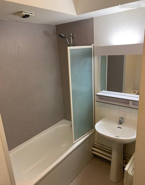 Appartement à louer, 19m², Pau