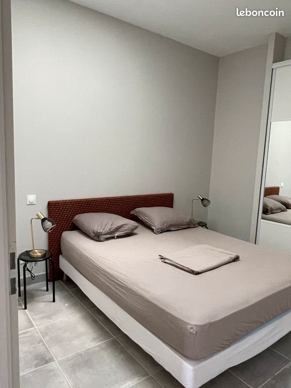 Appartement à louer, 75m², Villemoustaussou