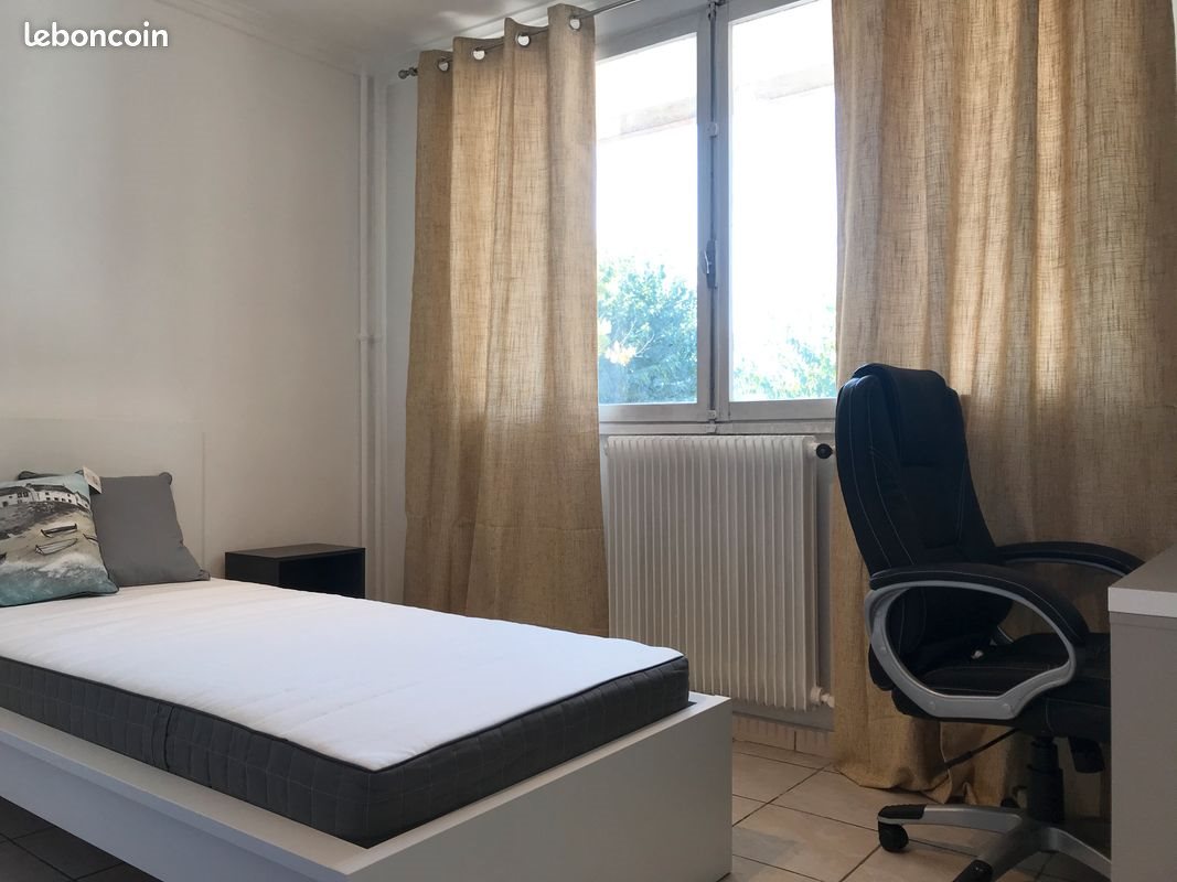 Maison à louer, 57m², Vénissieux