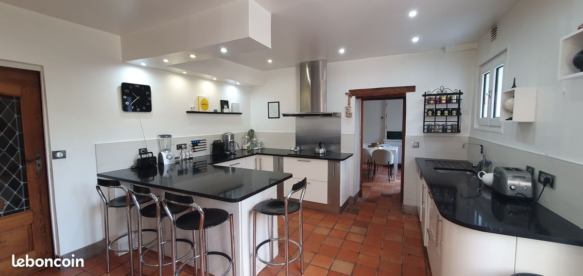 Maison à vendre, 150m², Villaines-sous-Bois