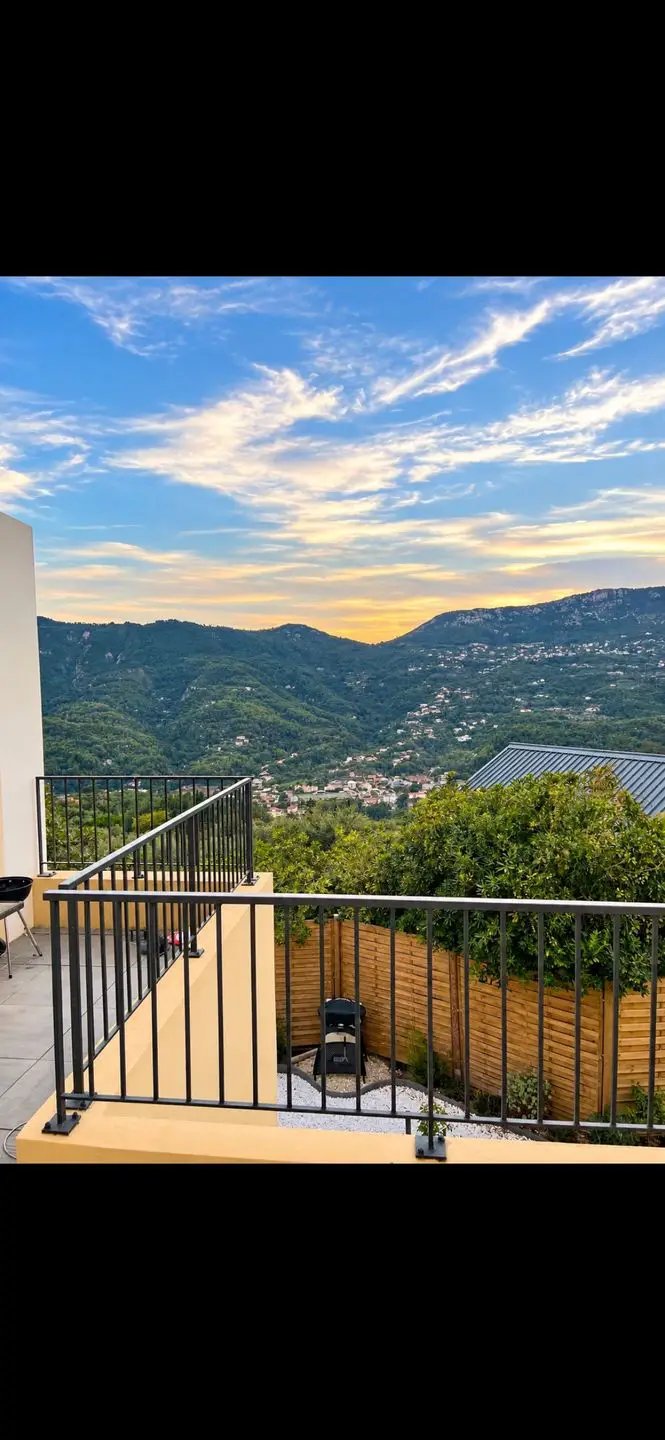 Appartement à vendre, 94m², Contes