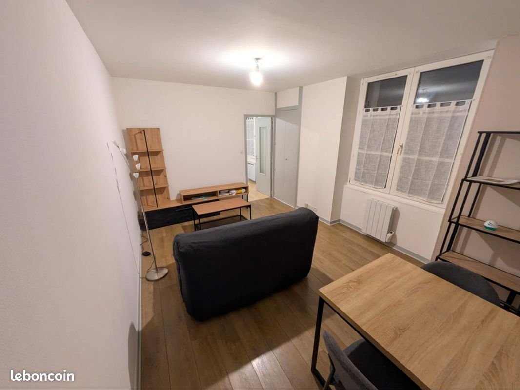 Appartement à louer, 37m², Rochefort