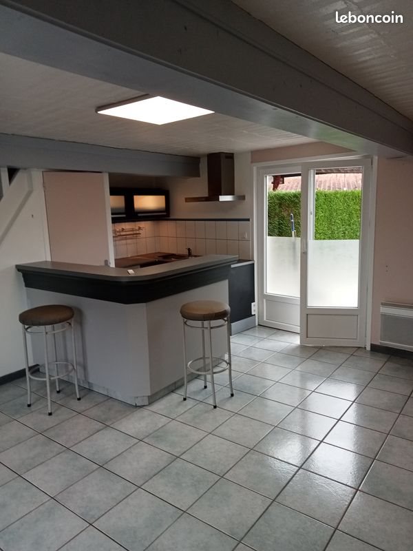 Maison à louer, 50m², Flesselles
