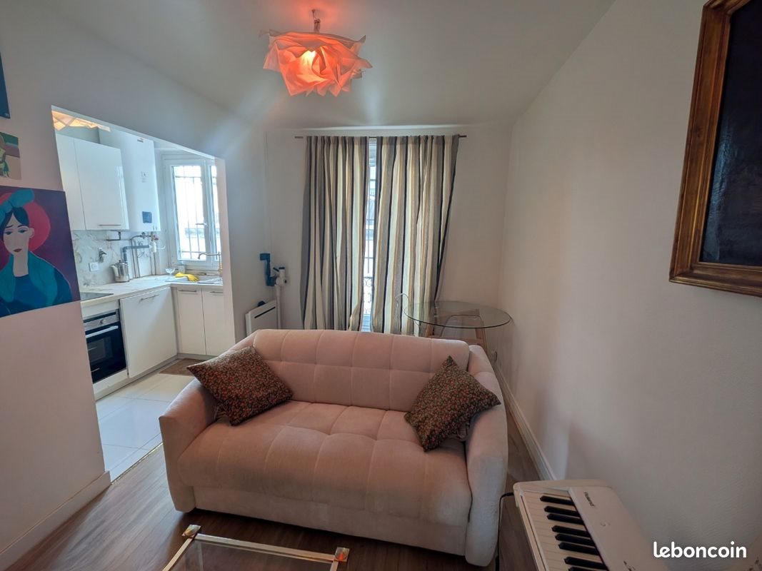 Appartement à louer, 28m², Paris 10ème