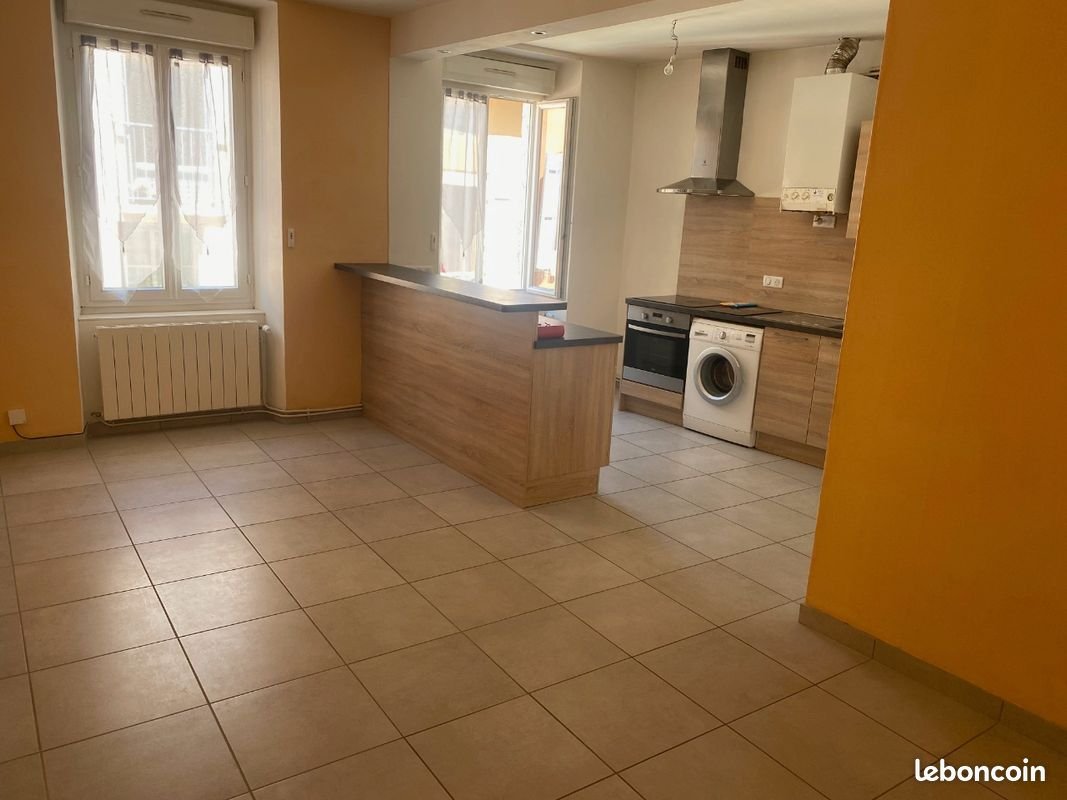 Appartement à louer, 47m², Millau