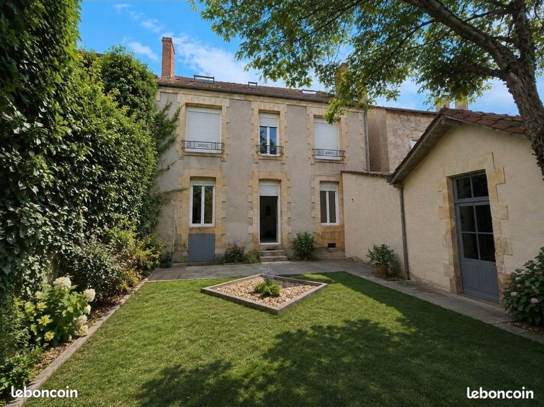 Appartement à louer, 70m², Bergerac