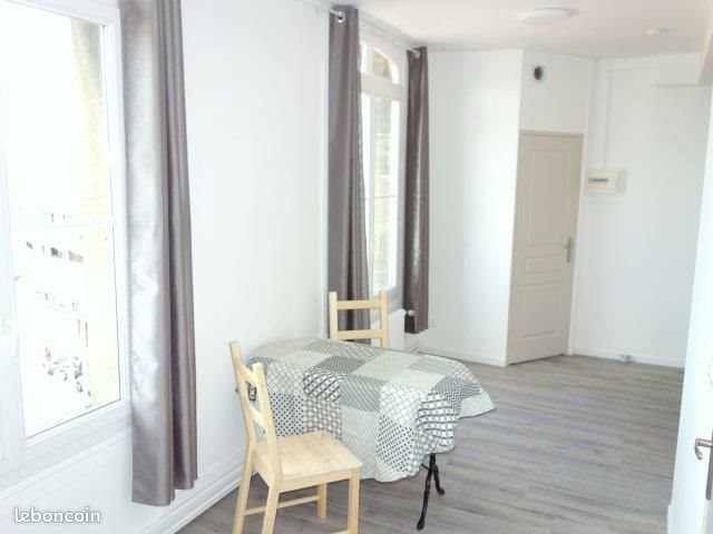 Appartement à louer, 28m², Elbeuf