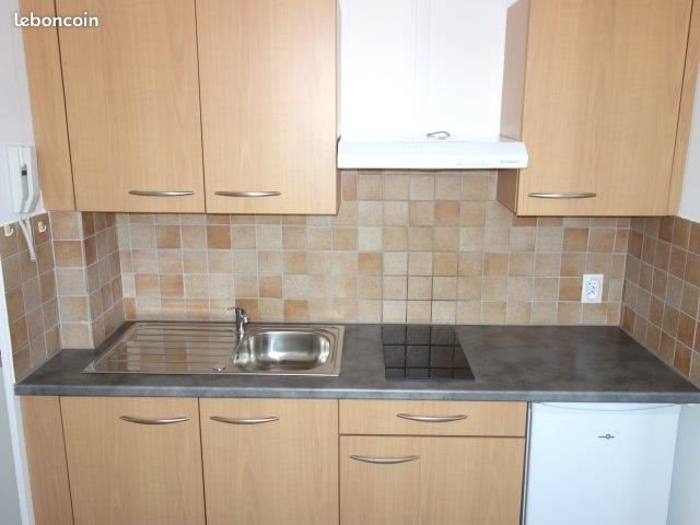 Appartement à louer, 28m², Elbeuf