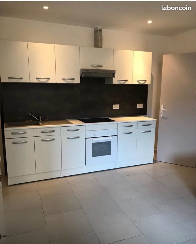 Appartement à vendre, 28m², Pertuis