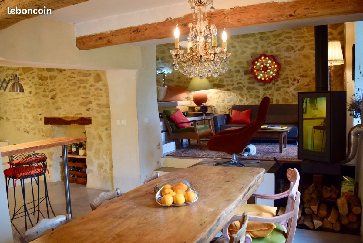 Maison à louer, 110m², Mirabel-aux-Baronnies