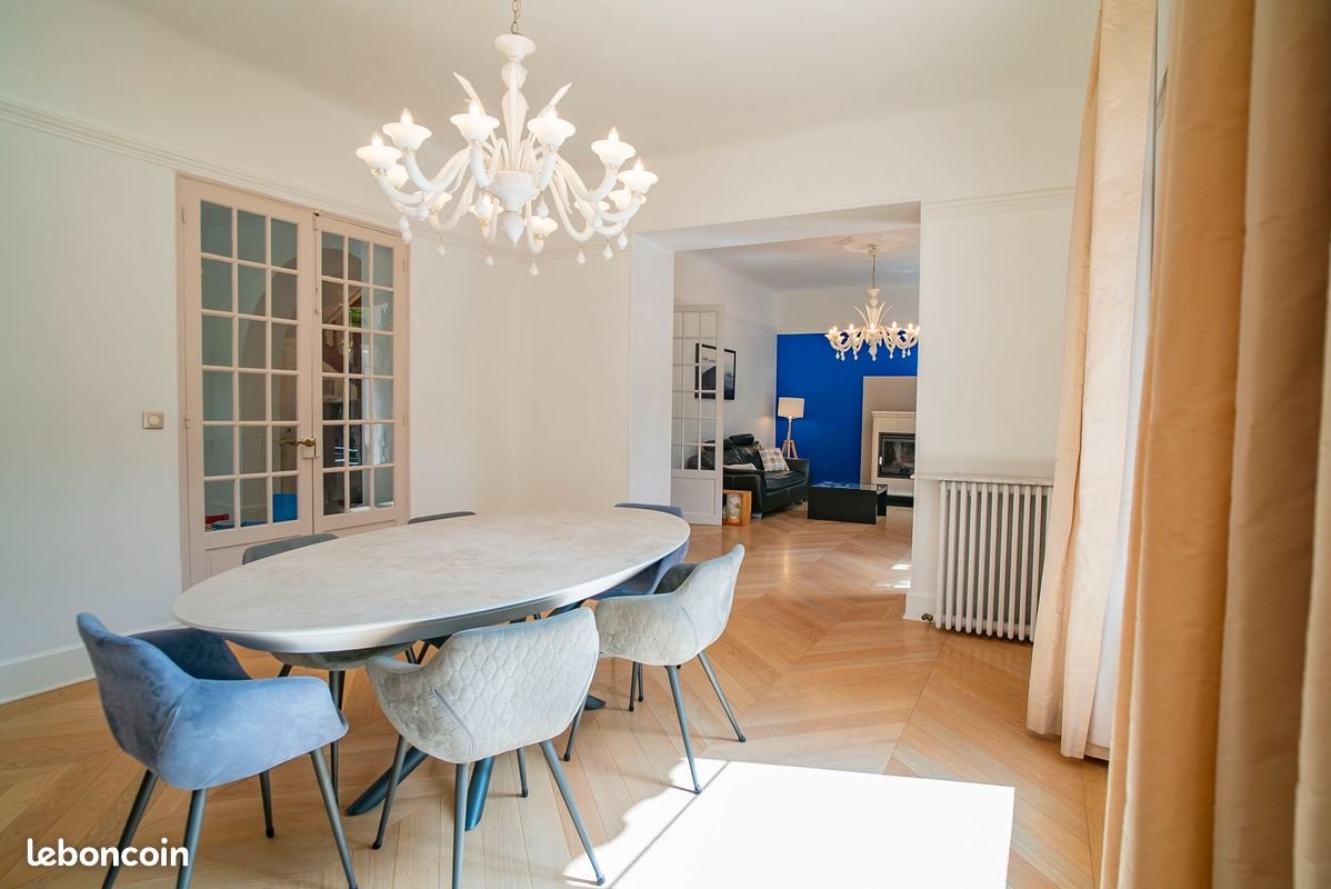 Maison à vendre, 250m², Hyères