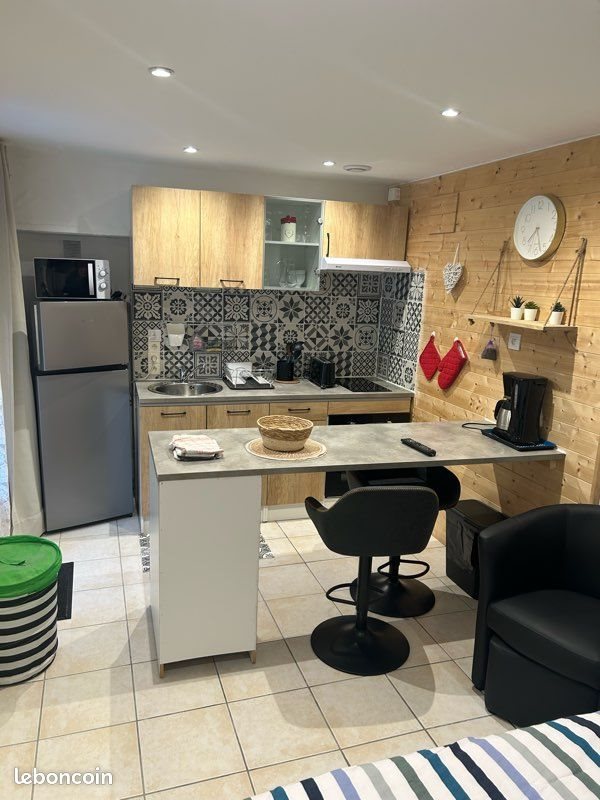 Appartement à louer, 17m², Gréoux-les-Bains