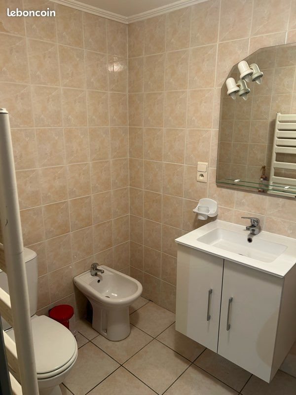 Appartement à louer, 17m², Gréoux-les-Bains