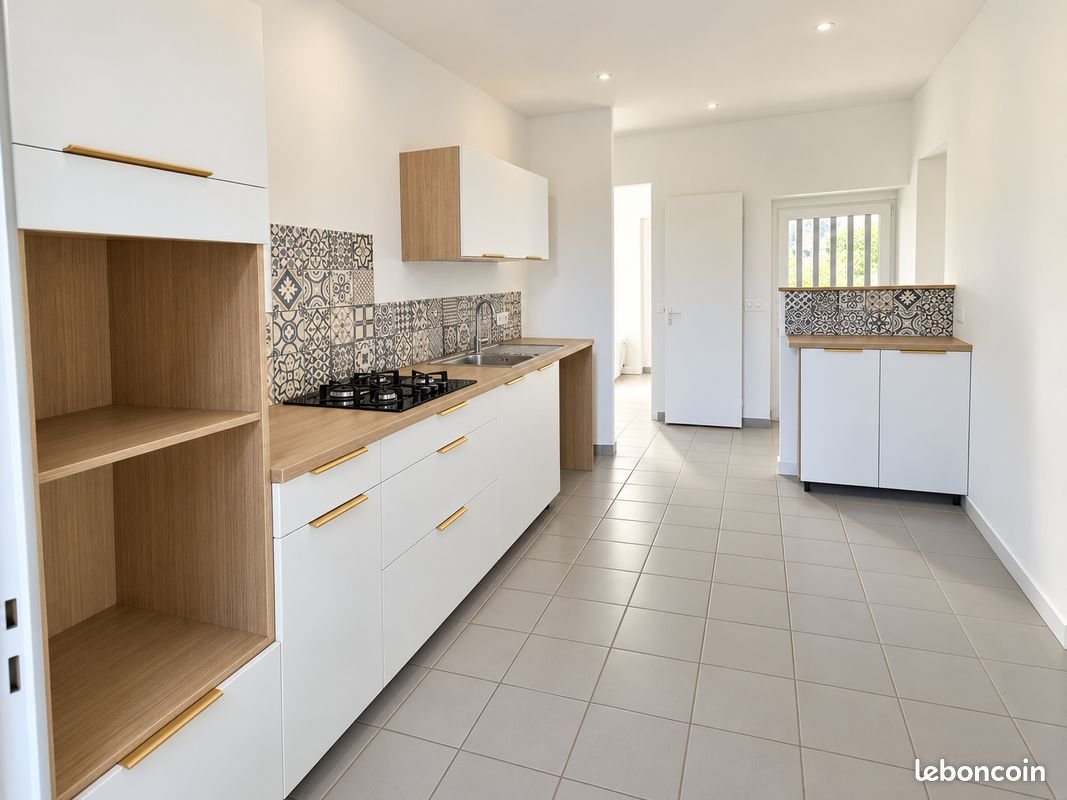 Maison à louer, 72m², Cérons