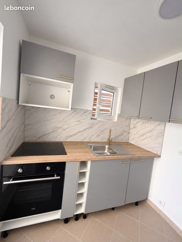 Appartement à louer, 26m², Méru