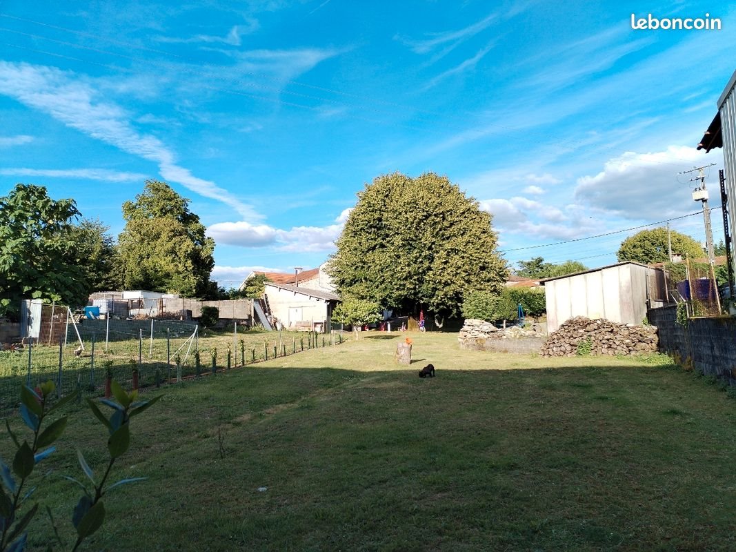 Maison à vendre, 80m², Saint-Amant-de-Boixe