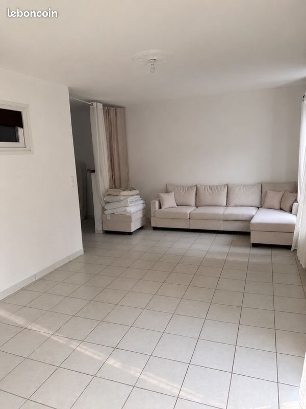 Appartement à louer, 70m², Bédarieux