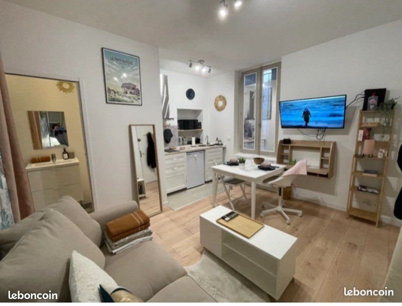 Appartement à louer, 19m², Pau