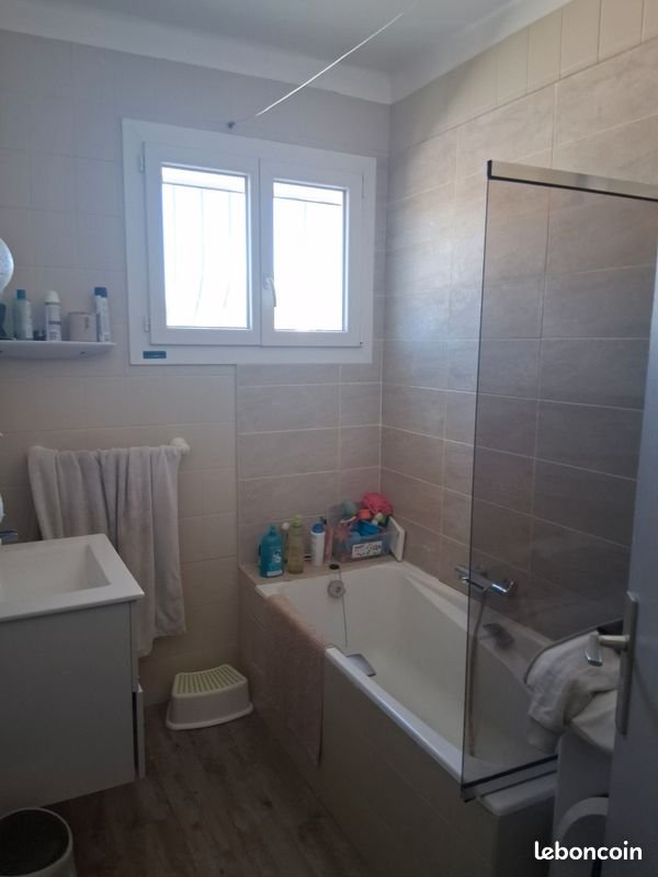 Appartement à louer, 96m², Gémenos