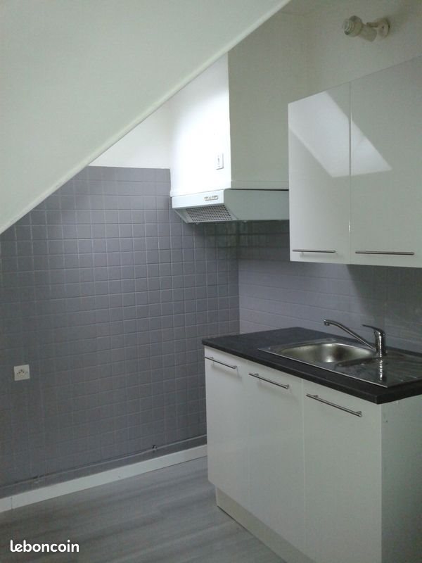 Appartement à louer, 501m², Château-Thierry