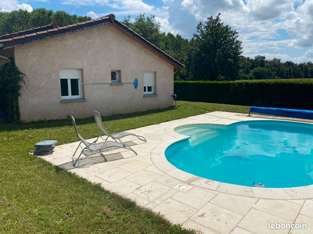 Maison à louer, 133m², Saint-Etienne-sur-Chalaronne