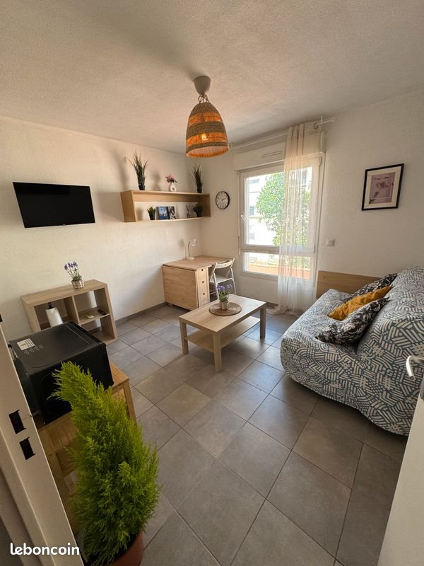 Appartement à louer, 21m², Toulon