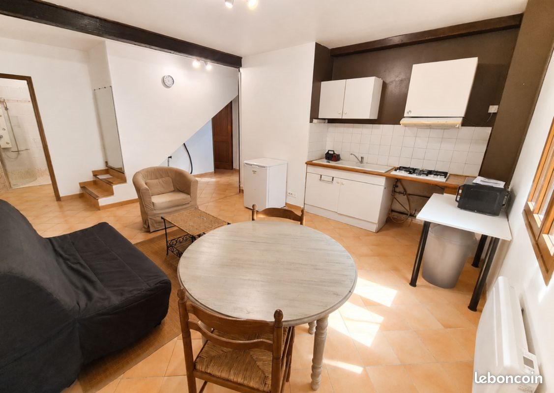 Appartement à louer, 43m², Rodilhan