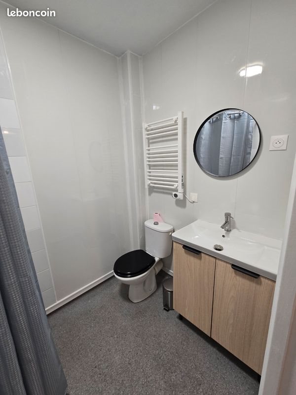 Appartement à louer, 20m², Évry-Courcouronnes