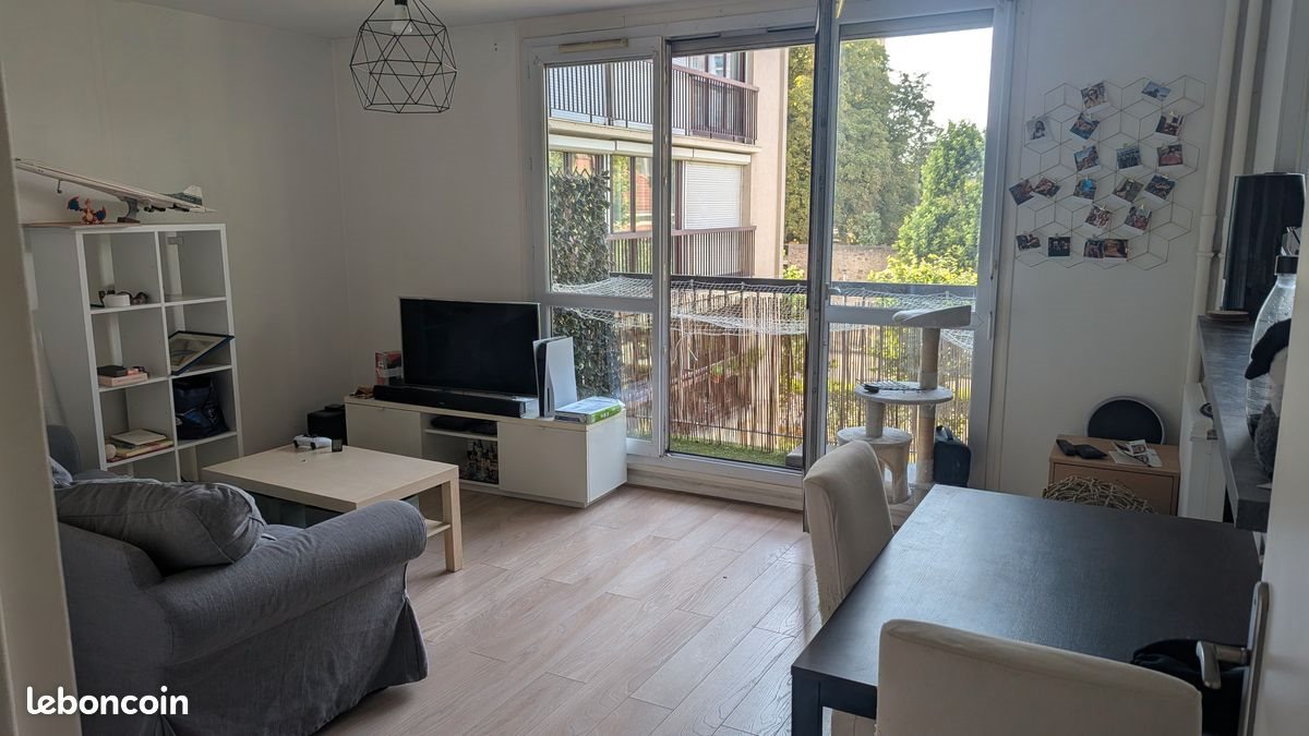 Appartement à louer, 62m², Châtillon