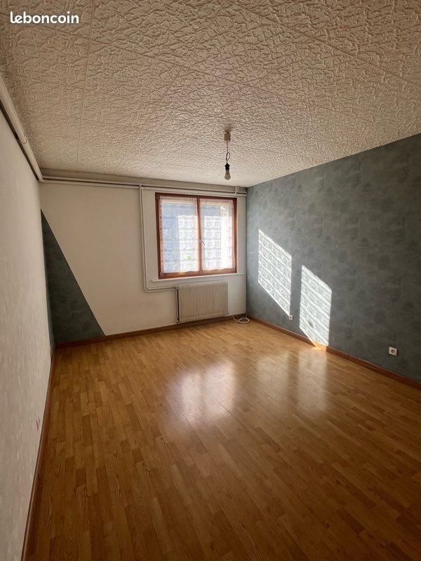 Appartement à louer, 55m², Verrières-de-Joux
