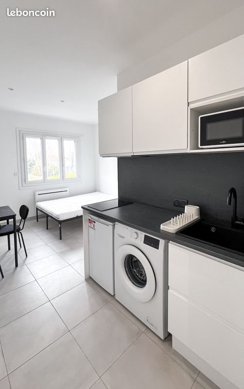 Appartement à louer, 17m², Vénissieux