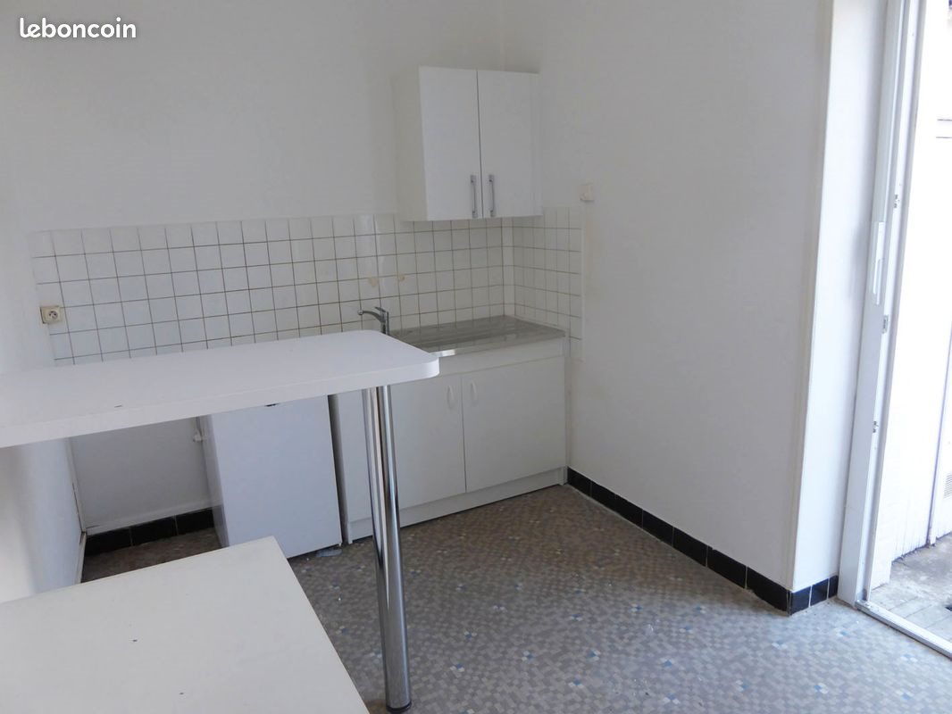 Appartement à louer, 27m², Saint-Nazaire