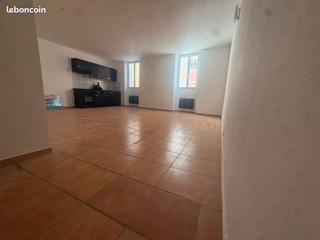 Appartement à vendre, 69m², Auriol