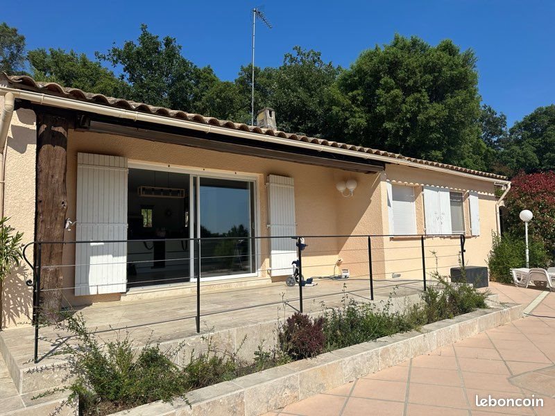 Maison à vendre, 115m², Bagnols-en-Forêt