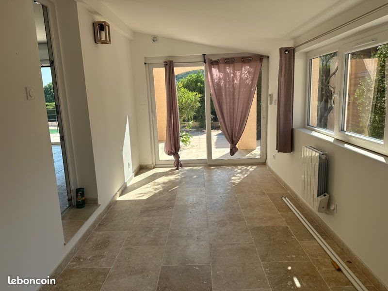 Maison à vendre, 115m², Bagnols-en-Forêt