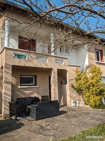 Maison à louer, 70m², Montagny
