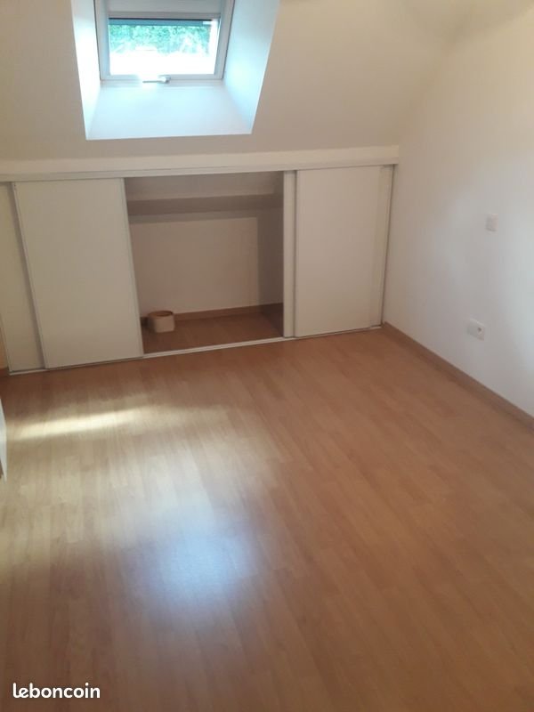 Maison à louer, 60m², Caro