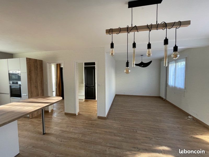 Maison à louer, 82m², Vire