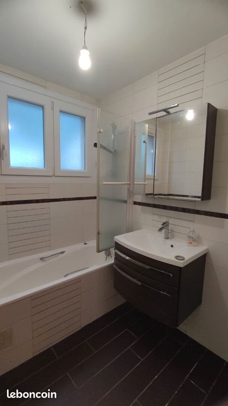 Appartement à louer, 67m², Lannion